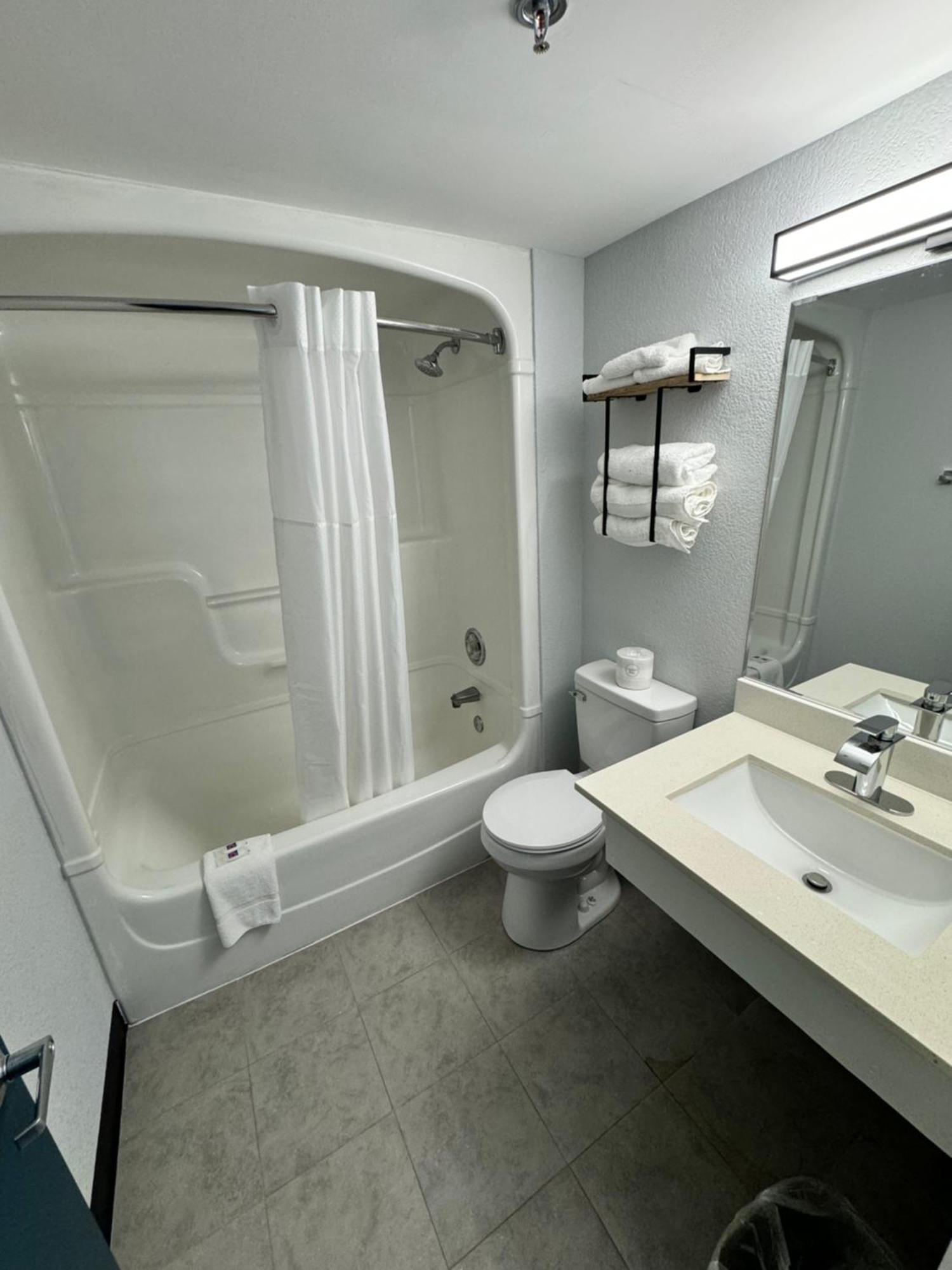 Motel 6 East Syracuse, Ny - Airport المظهر الخارجي الصورة