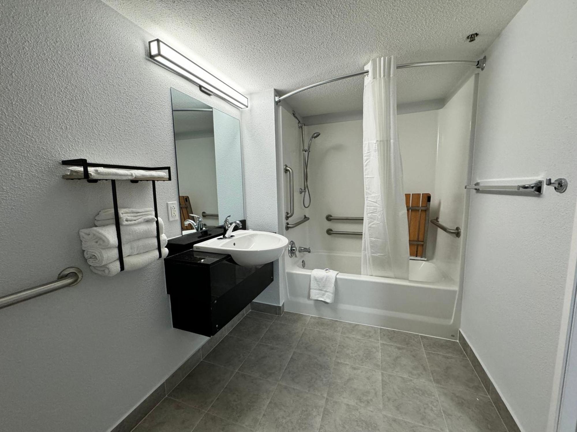 Motel 6 East Syracuse, Ny - Airport المظهر الخارجي الصورة